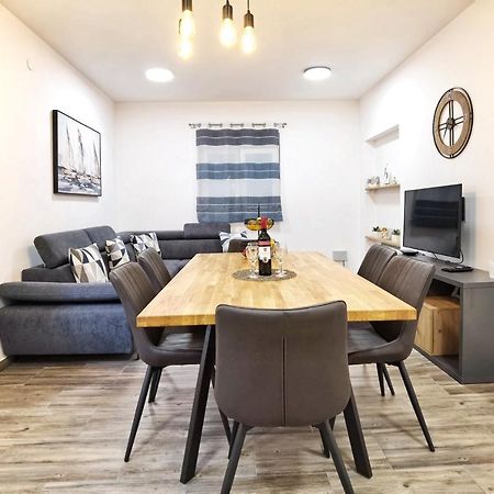 Apartments Nova スプリト エクステリア 写真