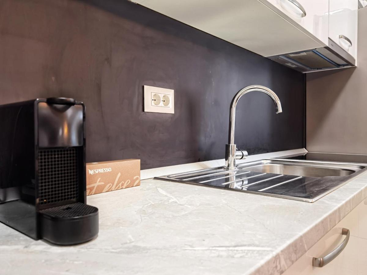 Apartments Nova スプリト エクステリア 写真